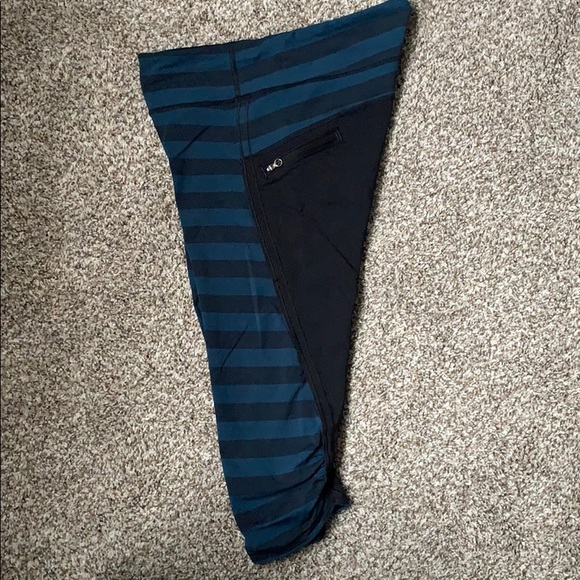 Lululemon Tights - Picture 3 of 4